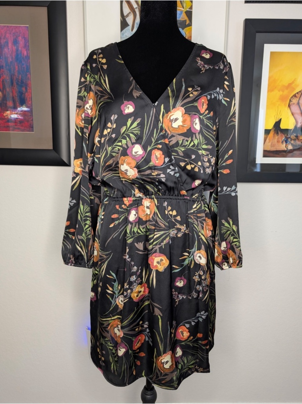 DR2 Black Floral V-Neck Long Sleeve Dress